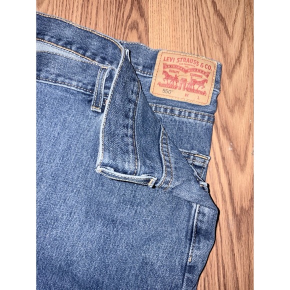 Levi's 550 Denim Blue Jeans 54x30 Casual Comfort Straight - Picture 2 of 5